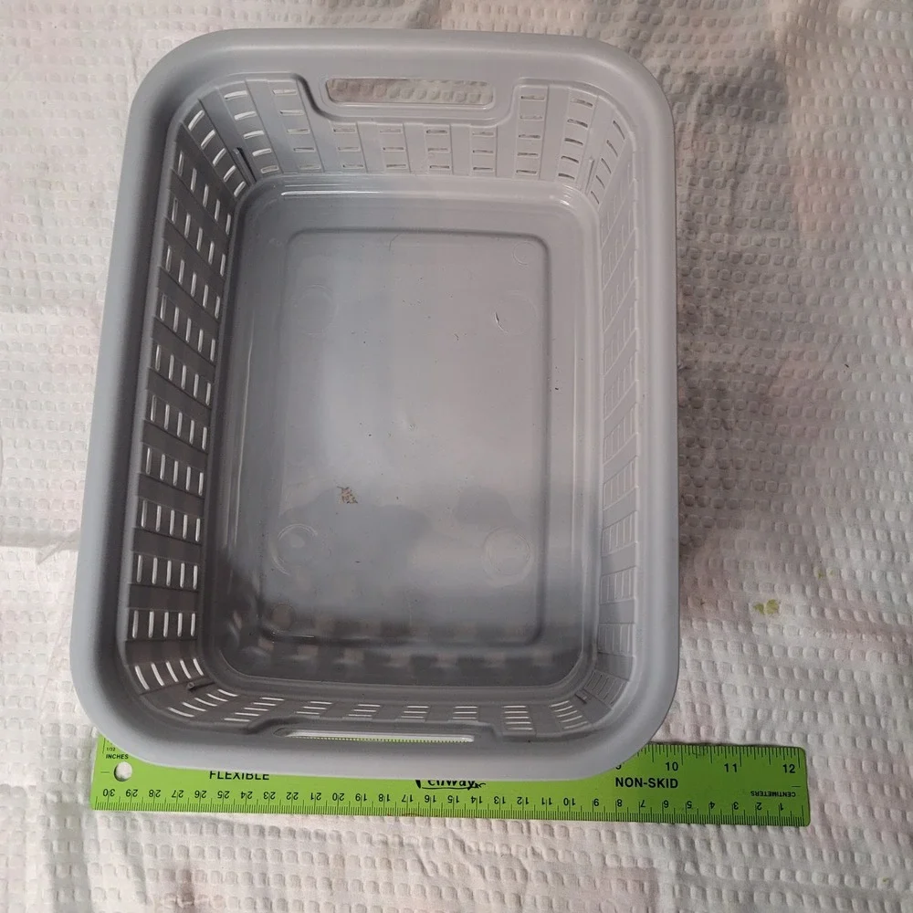Sterilite Gray Plastic Storage Baskets Set of 2 Rectangular Ventilated‎ Bins